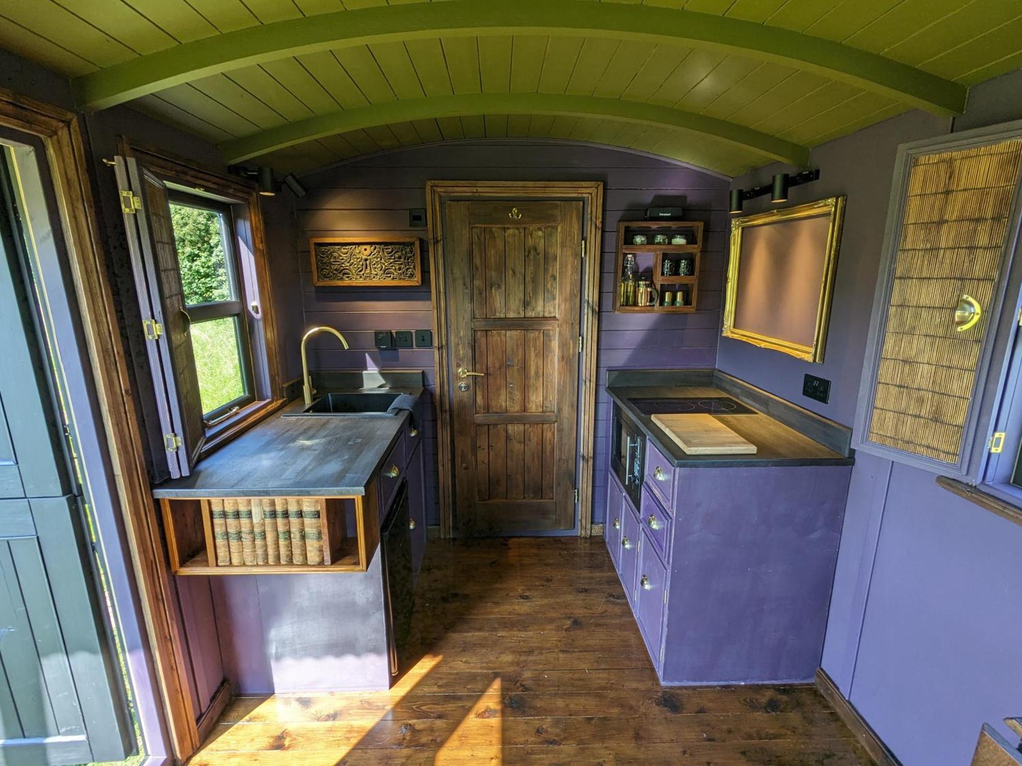 Blue Sky Huts 호텔 Chediston 외부 사진